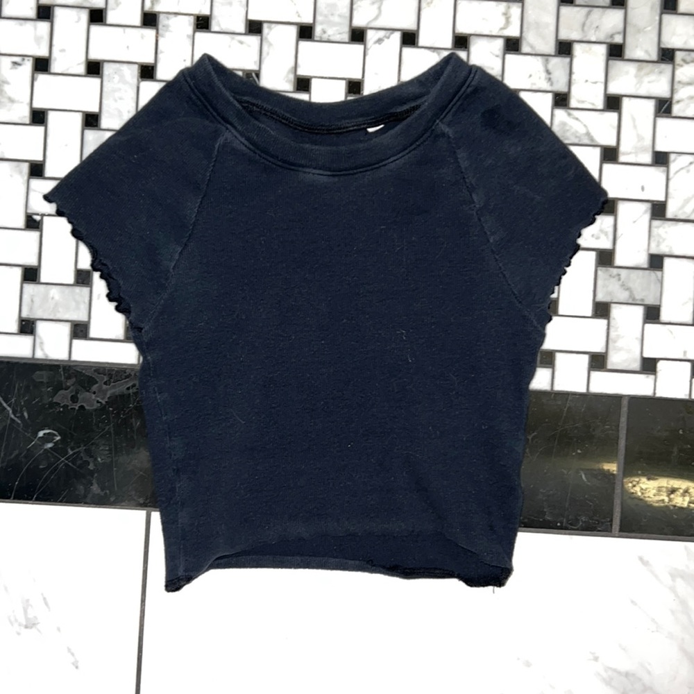 Black crop top
